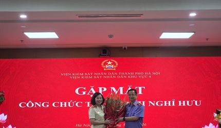 Viện KSND khu vực 4, thành phố Hà Nội tổ chức gặp mặt công chức trước...