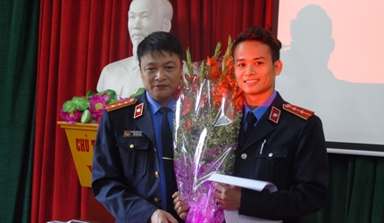 Chi Bộ Viện KSND huyện Phú Xuyên tổ chức lễ kết nạp Đảng viên mới