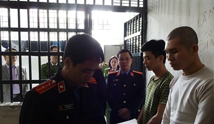 Viện KSND quận Hà Đông trực tiếp kiểm sát nhà tạm giữ Công an quận Hà...