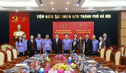 Viện KSND thành phố Hà Nội tiếp xã giao  Đoàn đại biểu Viện KSND tỉnh...