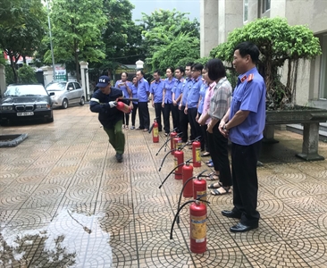 Viện KSND quận Cầu Giấy triển khai tập huấn phòng cháy chữa cháy năm 2018