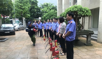 Viện KSND quận Cầu Giấy triển khai tập huấn phòng cháy chữa cháy năm 2018