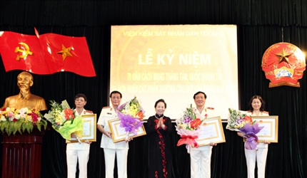 VKSNDTC kỷ niệm 70 năm Cách mạng Tháng Tám, Quốc khánh mùng 2/9 và trao...