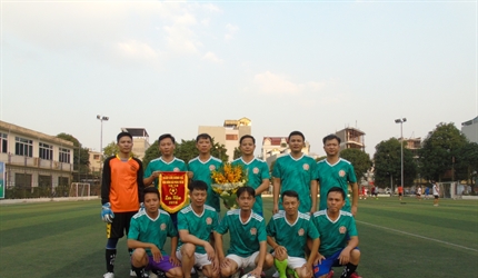 Chương trình giao lưu bóng đá chào mừng kỷ niệm 64 năm ngày giải phóng...