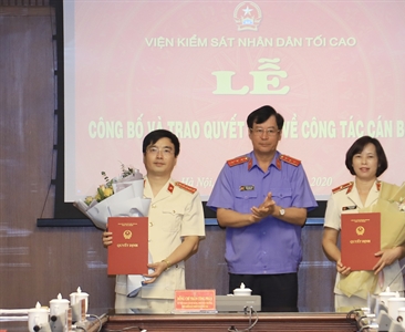 Trao quyết định bổ nhiệm lãnh đạo Vụ 12, Vụ 14 VKSND tối cao