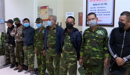 Khởi tố nhóm côn đồ cưa cửa, đập phá nhà dân giữa ban ngày ở Hà Nội