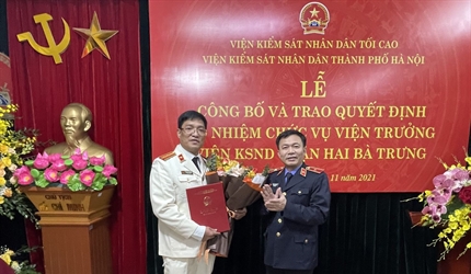 Lễ công bố và trao Quyết định bổ nhiệm chức vụ Viện trưởng Viện KSND...
