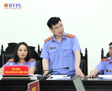 Bản lĩnh Kiểm sát viên tại phiên tòa xét xử cựu Chủ tịch Louis Holdings