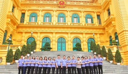 Đảng viên Chi bộ Phòng 3  Viện KSND thành phố Hà Nội phát huy tinh thần...