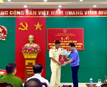 Lễ công bố và trao Quyết định điều động, bổ nhiệm chức vụ Viện trưởng Viện...