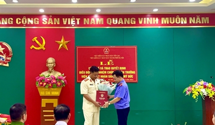 Lễ công bố và trao Quyết định điều động, bổ nhiệm chức vụ Viện trưởng...