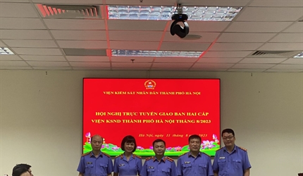 Khen thưởng đột xuất các tập thể và cá nhân có thành tích xuất sắc...