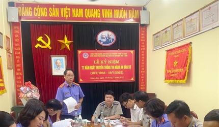 Phòng 11 tiến hành trực tiếp kiểm sát việc tuân thủ pháp luật trong...