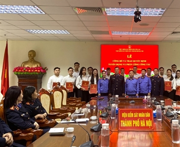 Lễ công bố, trao quyết định tuyển dụng và phân công công tác