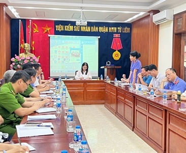 Viện KSND quận Nam Từ Liêm phối hợp tổ chức phiên tòa xét xử trực tuyến, kết...