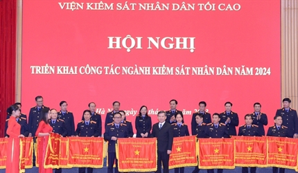 VKSND TP Hà Nội: Xứng đáng với Cờ thi đua của Chính phủ