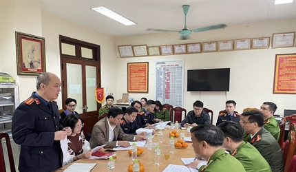 Viện KSND quận Đống Đa kiểm sát trực tiếp tại Nhà tạm giữ Công an quận...