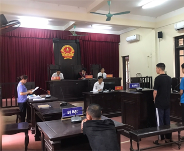 Viện KSND huyện Mê Linh phối hợp với Tòa án nhân dân cùng cấp tổ chức phiên...