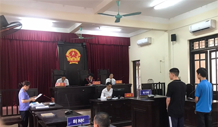 Viện KSND huyện Mê Linh phối hợp với Tòa án nhân dân cùng cấp tổ chức...