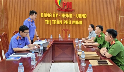 Viện KSND huyện Phú Xuyên trực tiếp kiểm sát công tác thi hành án hình...