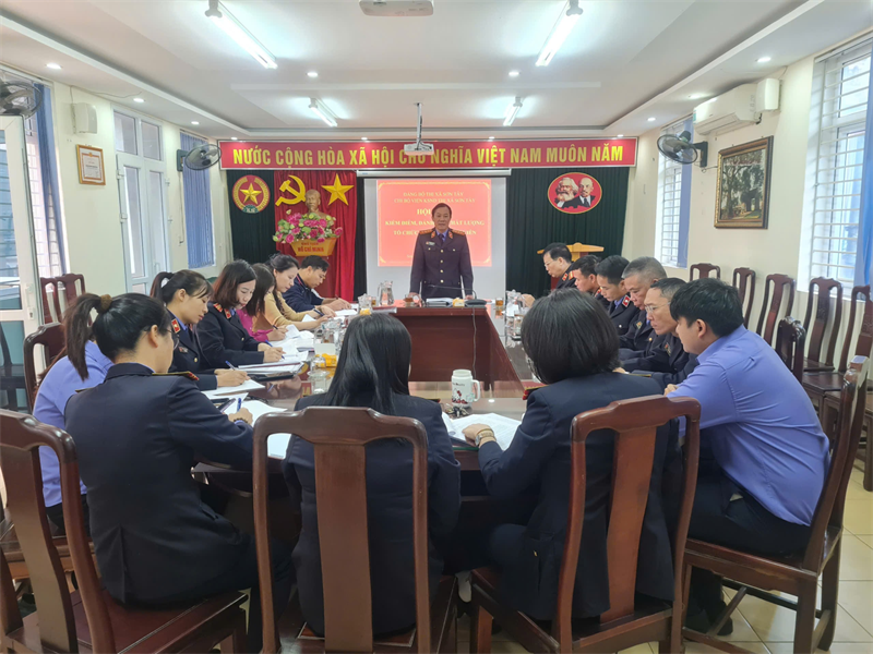 Chi bộ Viện KSND thị xã Sơn Tây tổ chức Hội nghị kiểm điểm tập thể, cá nhân và đánh giá xếp loại Chi bộ, đảng viên năm 2024