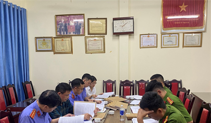 Viện KSND huyện Hoài Đức tiến hành kiểm sát trực tiếp công tác thi hành...