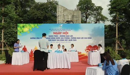 Viện KSND quận Ba Đình phối hợp cùng Hội Liên hiệp phụ nữ quận Ba Đình...