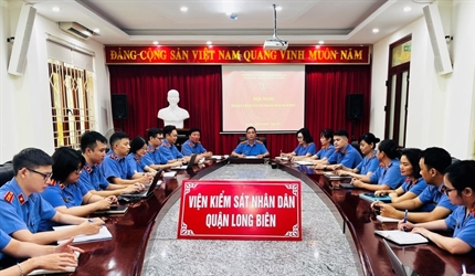 Viện KSND quận Long Biên tổ chức Hội nghị sơ kết công tác kiểm sát 06...