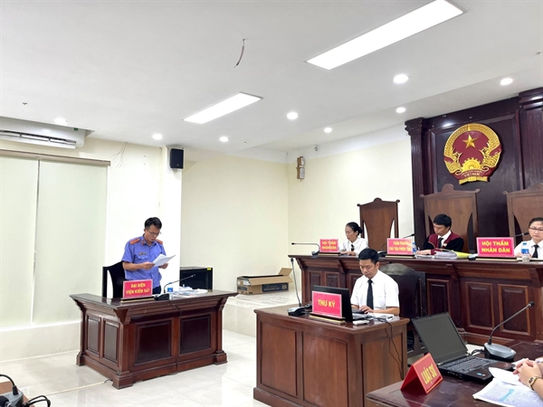 Viện KSND huyện Đông Anh phối hợp tổ chức phiên toà rút kinh nghiệm, vụ án dân sự về “Tranh chấp hợp đồng chuyển nhượng quyền sử dụng đất”