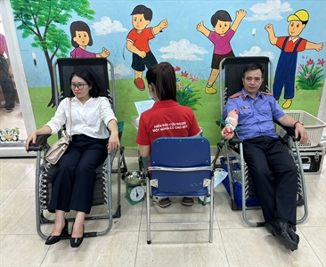 Viện KSND quận Thanh Xuân tham gia hiến máu tình nguyện