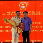 Lễ công bố và trao Quyết định điều động chức vụ Phó Viện trưởng Viện KSND quận Hoàn Kiếm