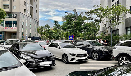 Một số vấn đề trong việc xác định quyền sở hữu đối với khu vực để xe...