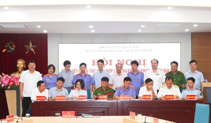 Ban Chỉ đạo Cải cách Tư pháp huyện Gia Lâm tổ chức Hội nghị ký Quy chế...