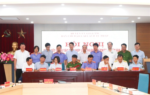 Ban Chỉ đạo Cải cách Tư pháp huyện Gia Lâm tổ chức Hội nghị ký Quy chế phối hợp liên ngành