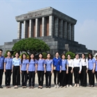 Đoàn thanh niên Viện KSND thành phố Hà Nội tổ chức sinh hoạt chuyên đề - Viếng Lăng Chủ tịch Hồ Chí Minh