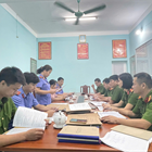 Tiến hành trực tiếp kiểm sát việc tạm giữ, tạm giam và thi hành án phạt tù tại Nhà tạm giữ Công an huyện Mê Linh