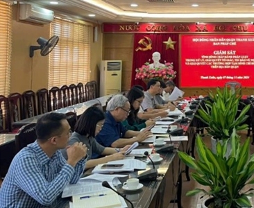 Ban Pháp chế HĐND quận Thanh Xuân giám sát tình hình chấp hành pháp luật...