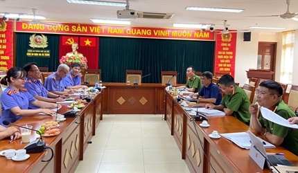 Liên ngành Công an - Viện KSND quận Hai Bà Trưng tổ chức họp rà soát...