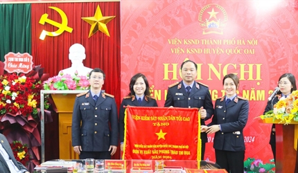 Viện KSND huyện Quốc Oai nhận Cờ thi đua của ngành Kiểm sát nhân dân