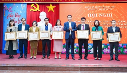 Chi bộ Viện KSND huyện Thường Tín quyết tâm thực hiện mục tiêu tiếp tục...