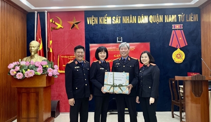 Viện KSND quận Nam Từ Liêm tổ chức gặp mặt đồng chí Phó viện trưởng...
