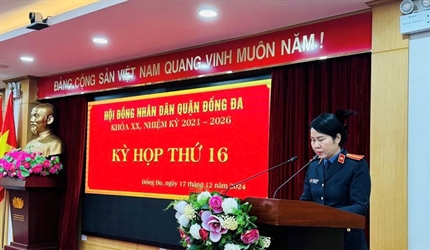 Viện KSND quận Đống Đa báo cáo tại kỳ họp thứ XVI Hội đồng nhân dân...