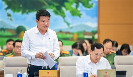 Quy định rõ VKSND tối cao là cơ quan trung ương của Việt Nam trong hoạt...