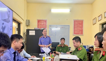Viện KSND huyện Ứng Hòa trực tiếp kiểm sát việc tạm giữ, tạm giam tại...