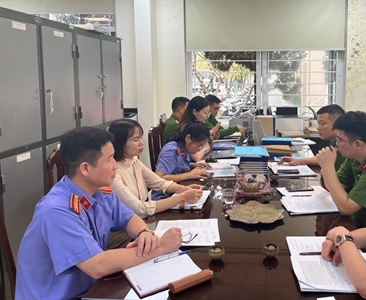 Viện KSND huyện Ba Vì tiến hành kiểm sát trực tiếp việc tạm giữ, tạm giam và...