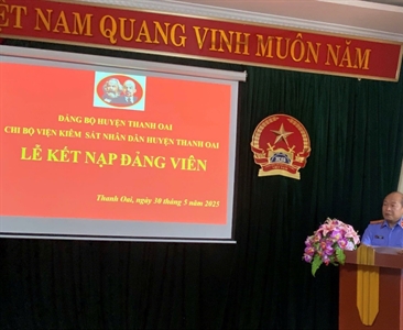 Chi bộ Viện KSND huyện Thanh Oai tổ chức Lễ kết nạp Đảng viên mới