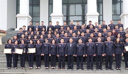 VKSND TP Hà Nội vinh danh nhiều tập thể, cá nhân điển hình tiên tiến