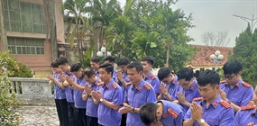 Viện KSND khu vực 9 – Hà Nội dâng hương tưởng niệm các Anh...
