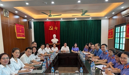 Liên ngành VKSND – TAND khu vực 2 thành phố Hà Nội tổ chức toạ đàm...