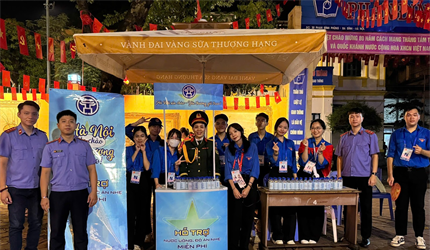Cán bộ, công chức VKSND Khu vực 1 tham gia chương trình hỗ trợ A80 do...